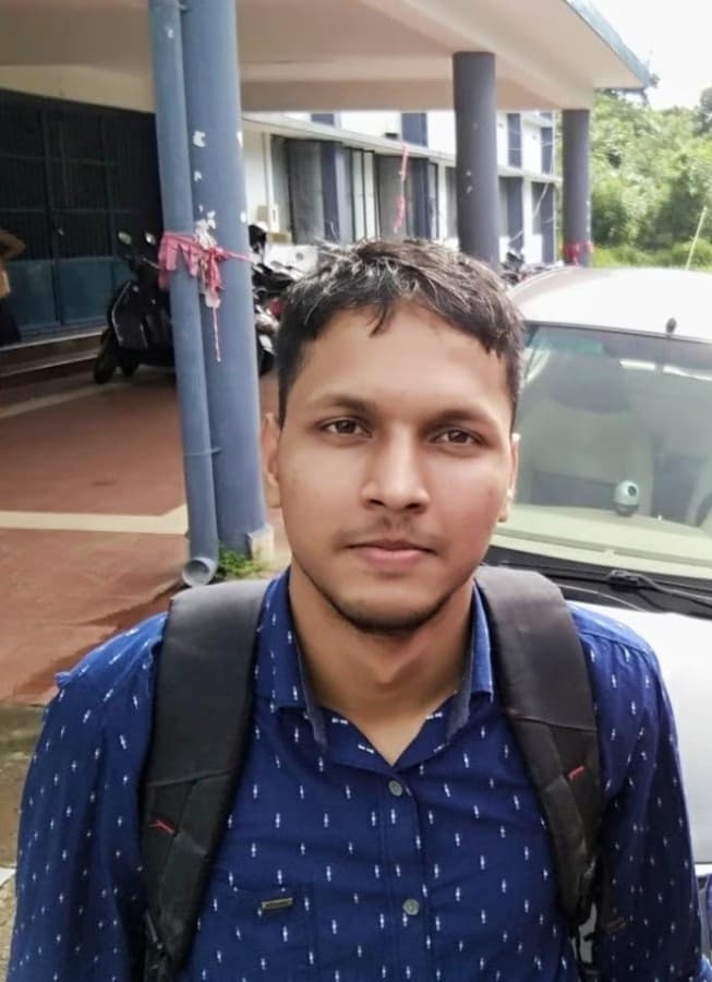 Mansoor CM - FIDE 1858